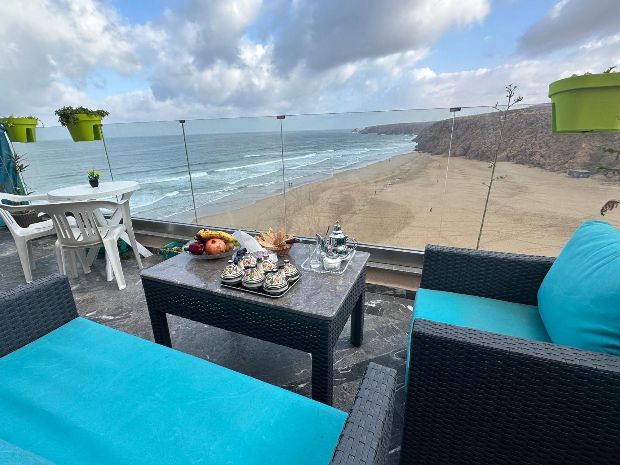 Apartamento Amwaj Appts Mirleft Exterior foto